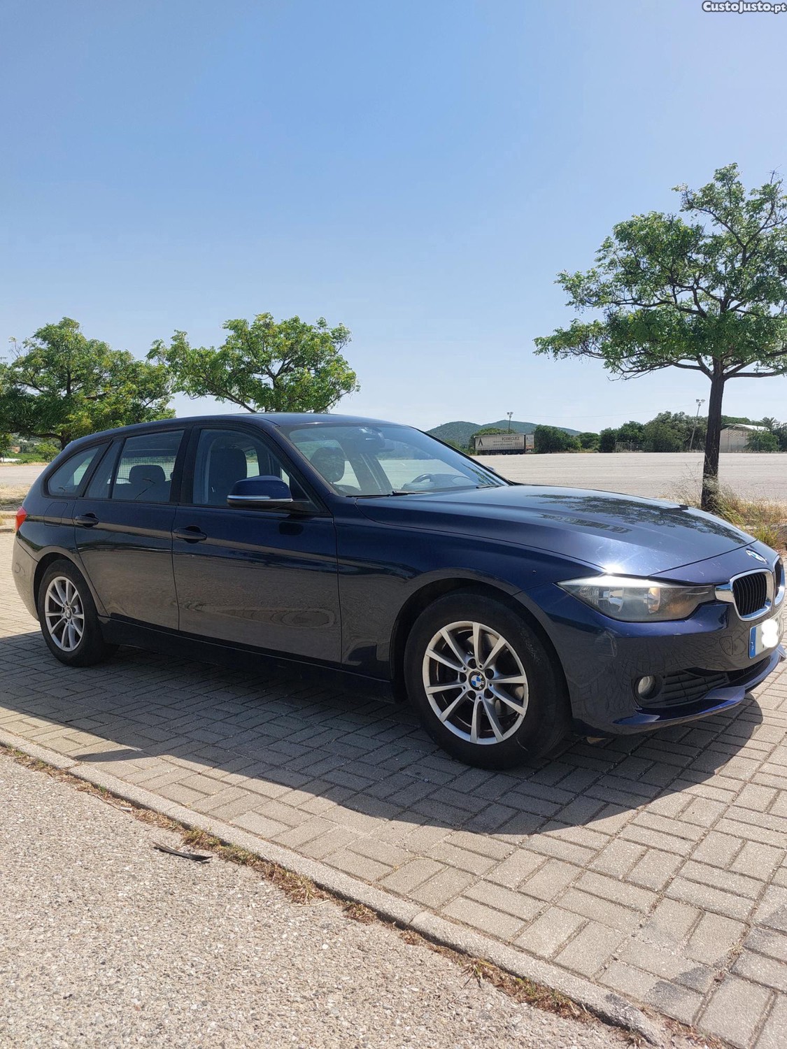 BMW 320 d — fotografia 7