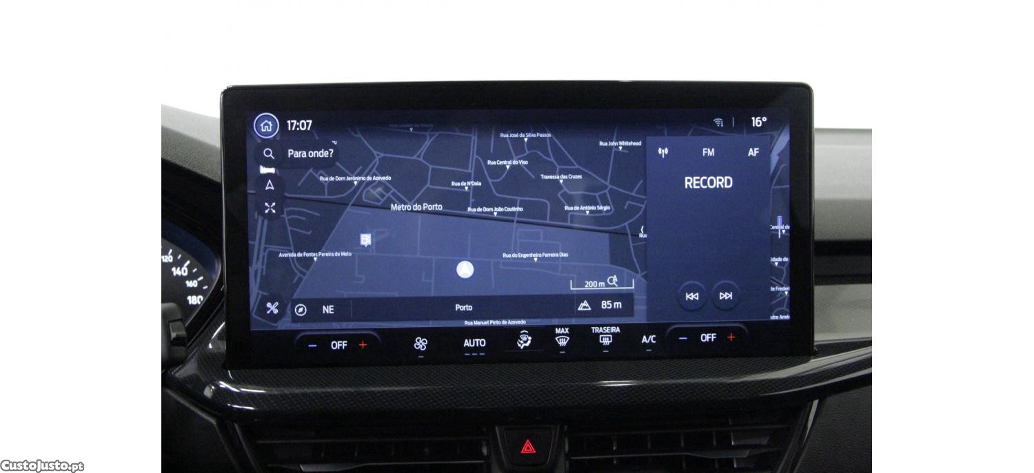 Ford Focus 1.0 EcoBoost 125cv MHEV ST-Line — fotografia 9