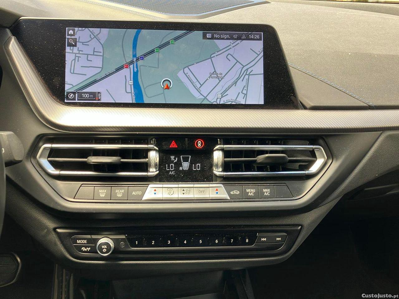 BMW 118 i Pack Desportivo M Auto — fotografia 9