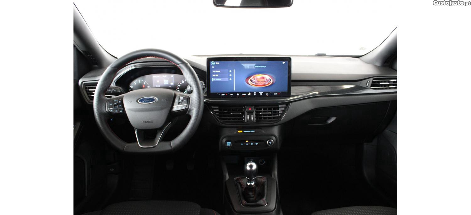 Ford Focus 1.0 EcoBoost 125cv MHEV ST-Line — fotografia 21