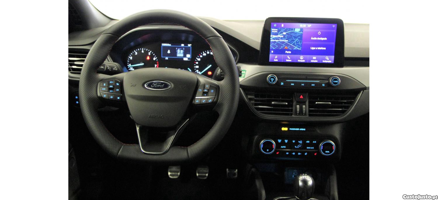 Ford Focus 1.0 EcoBoost 125cv MHEV ST-Line — fotografia 23