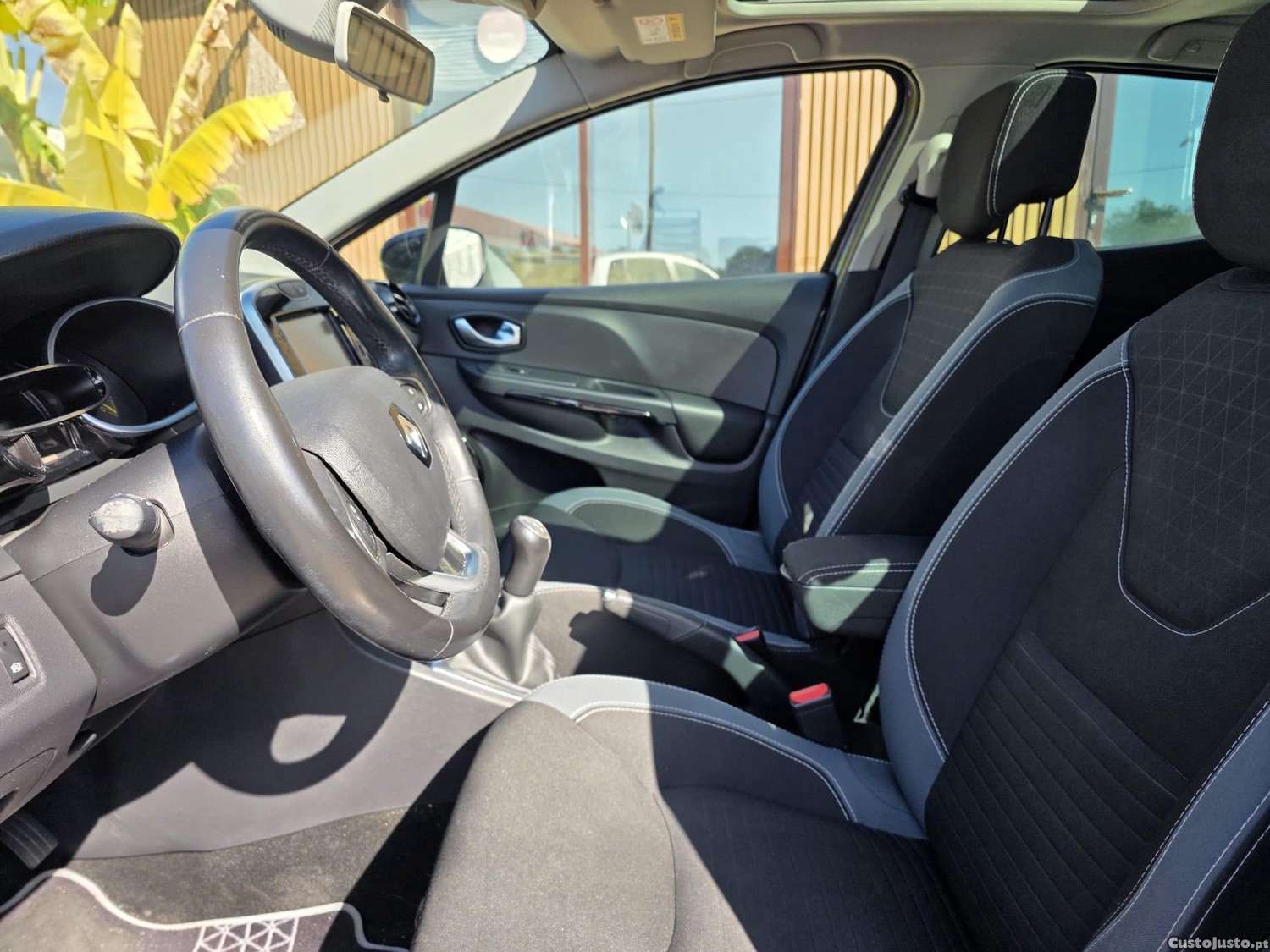 Renault Clio 0.9 TCE — fotografia 4