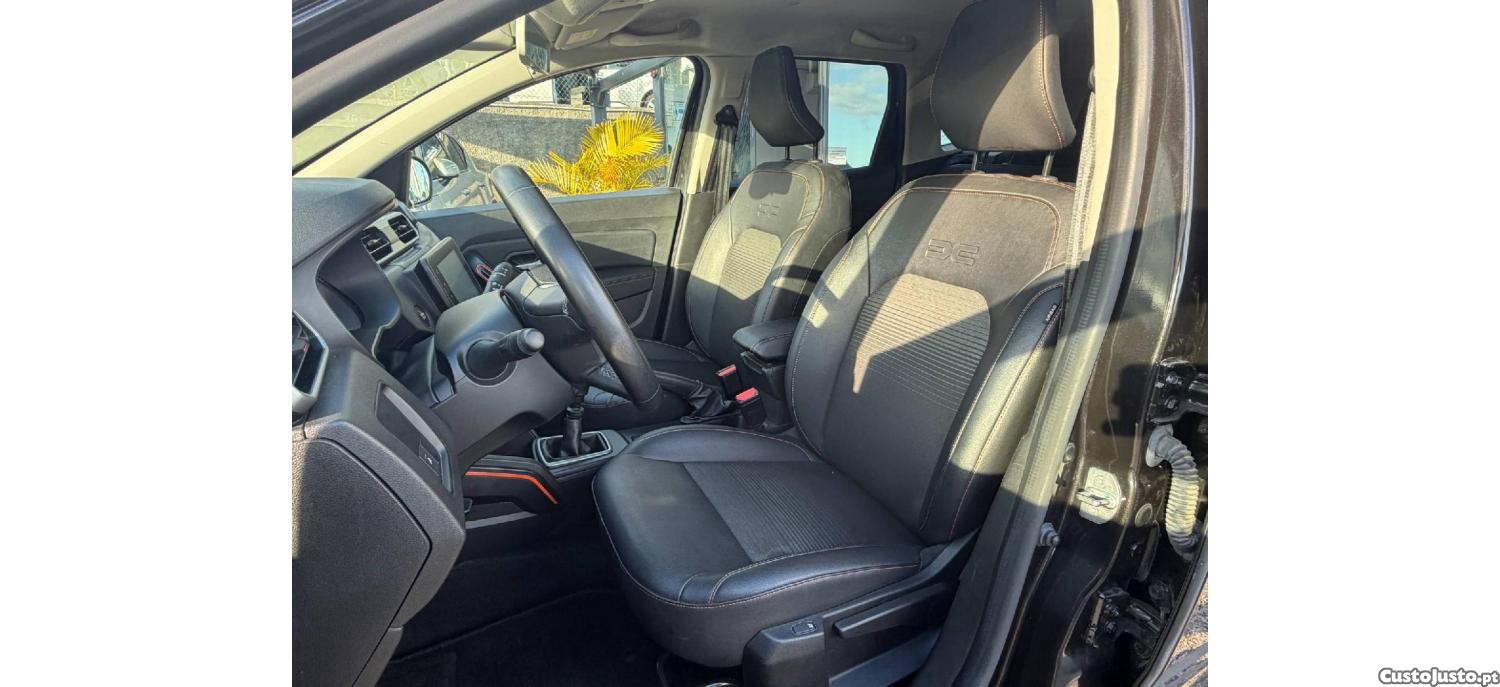 Dacia Duster 1.0 TCe ECO-GSL Extreme Bi-Fuel — fotografia 14