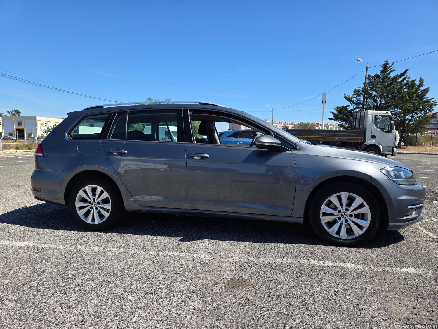 Volkswagen Golf VII Variant — fotografia 7
