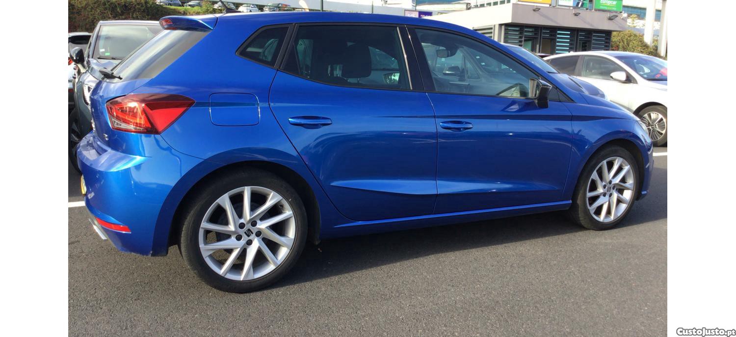 SEAT Ibiza 1.0 TSI FR 95cv — fotografia 17