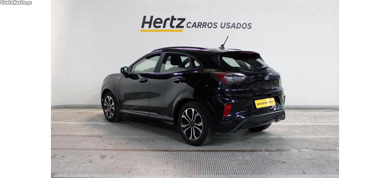 Ford Puma 1.0 EcoBoost MHEV ST-Line X Vivid Ruby Edition — fotografia 26