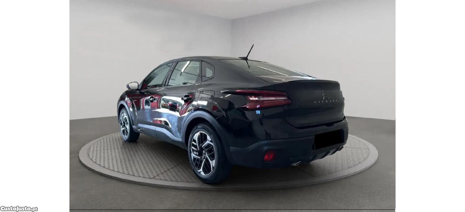 Citroën C4 PureTech Plus 1.2 130cv EAT8 — fotografia 16