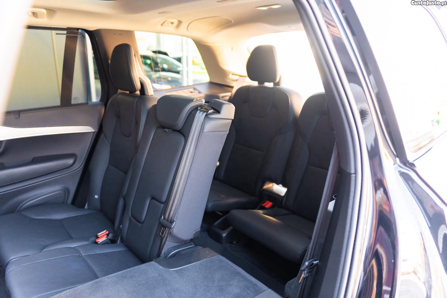Volvo XC 90 8 AWD Recharge Plus Dark — fotografia 15