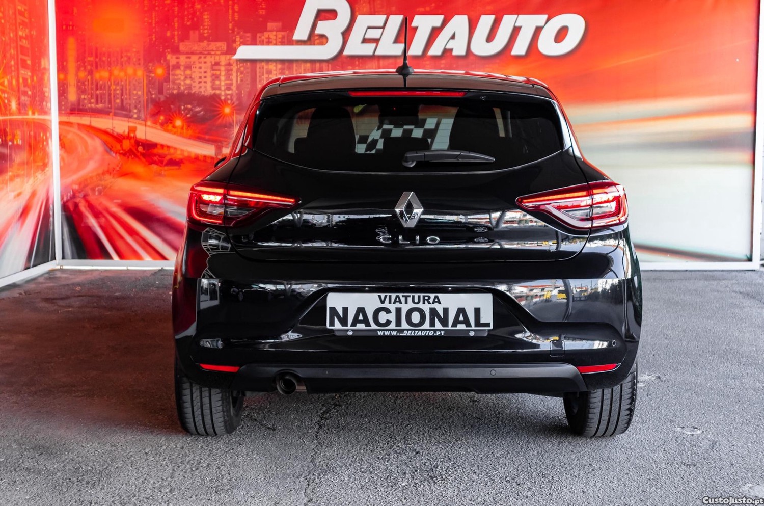 Renault Clio 1.0 TCE Limited Bi-Fuel — fotografia 18
