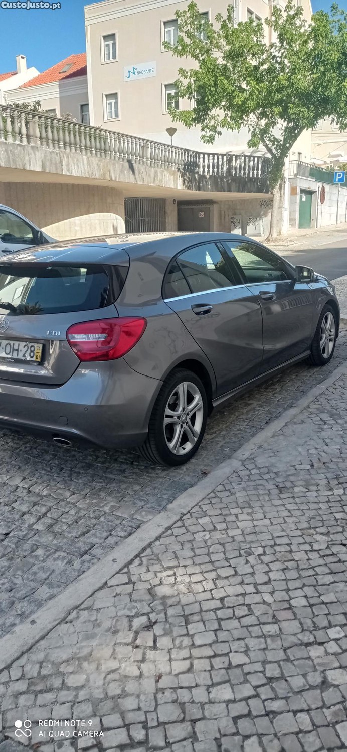 Mercedes-Benz A 180 A180 — fotografia 4