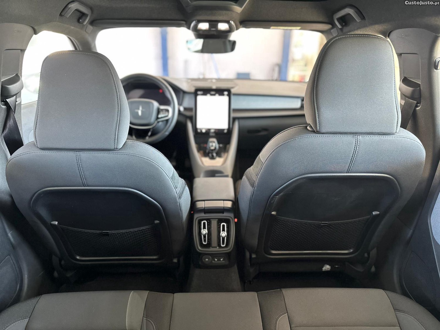Polestar 2 Long Range 78 kWh AWD — fotografia 8