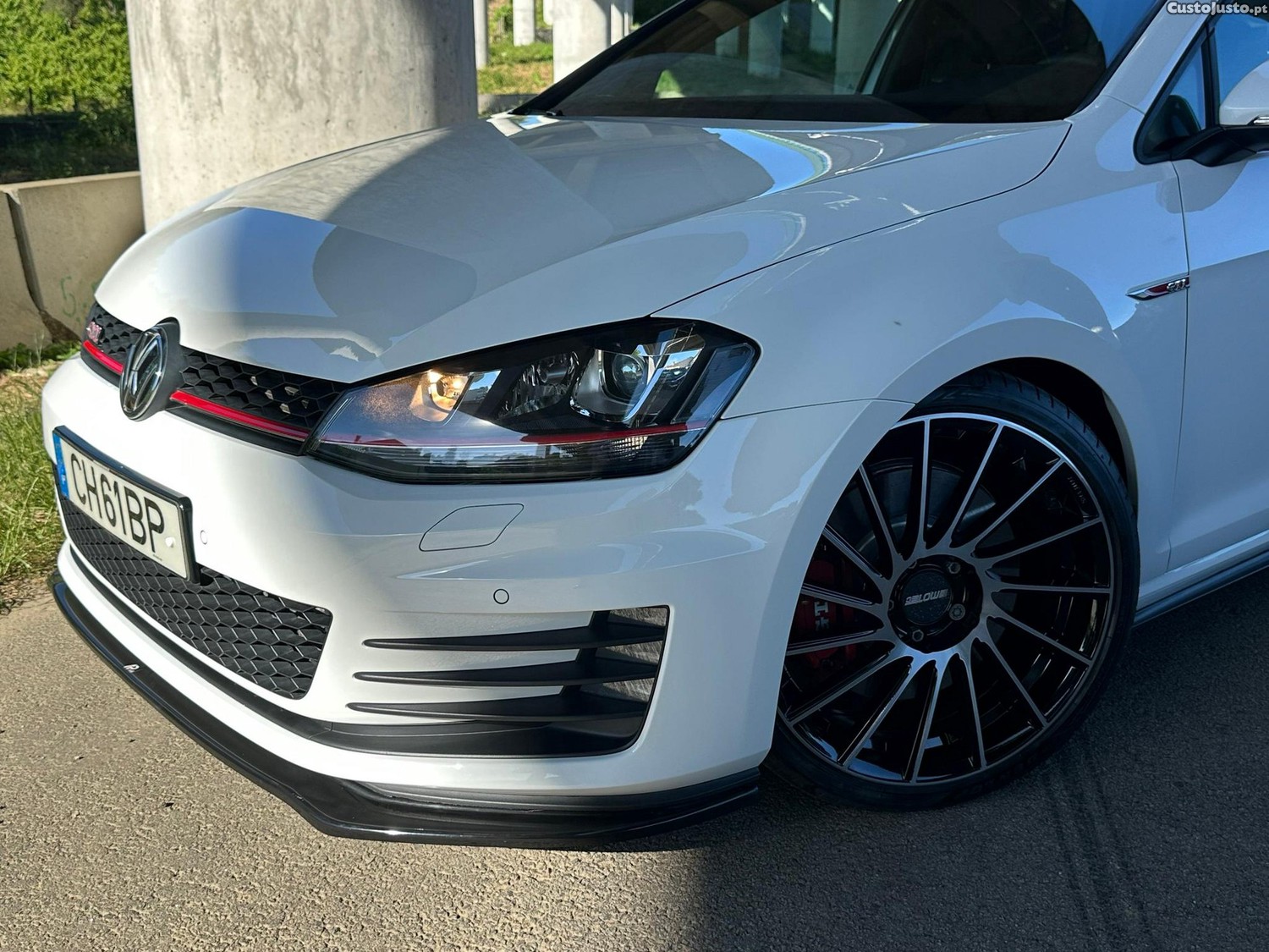 VW Golf 2.0 TSi GTi DSG Performance - 16 — photo 2