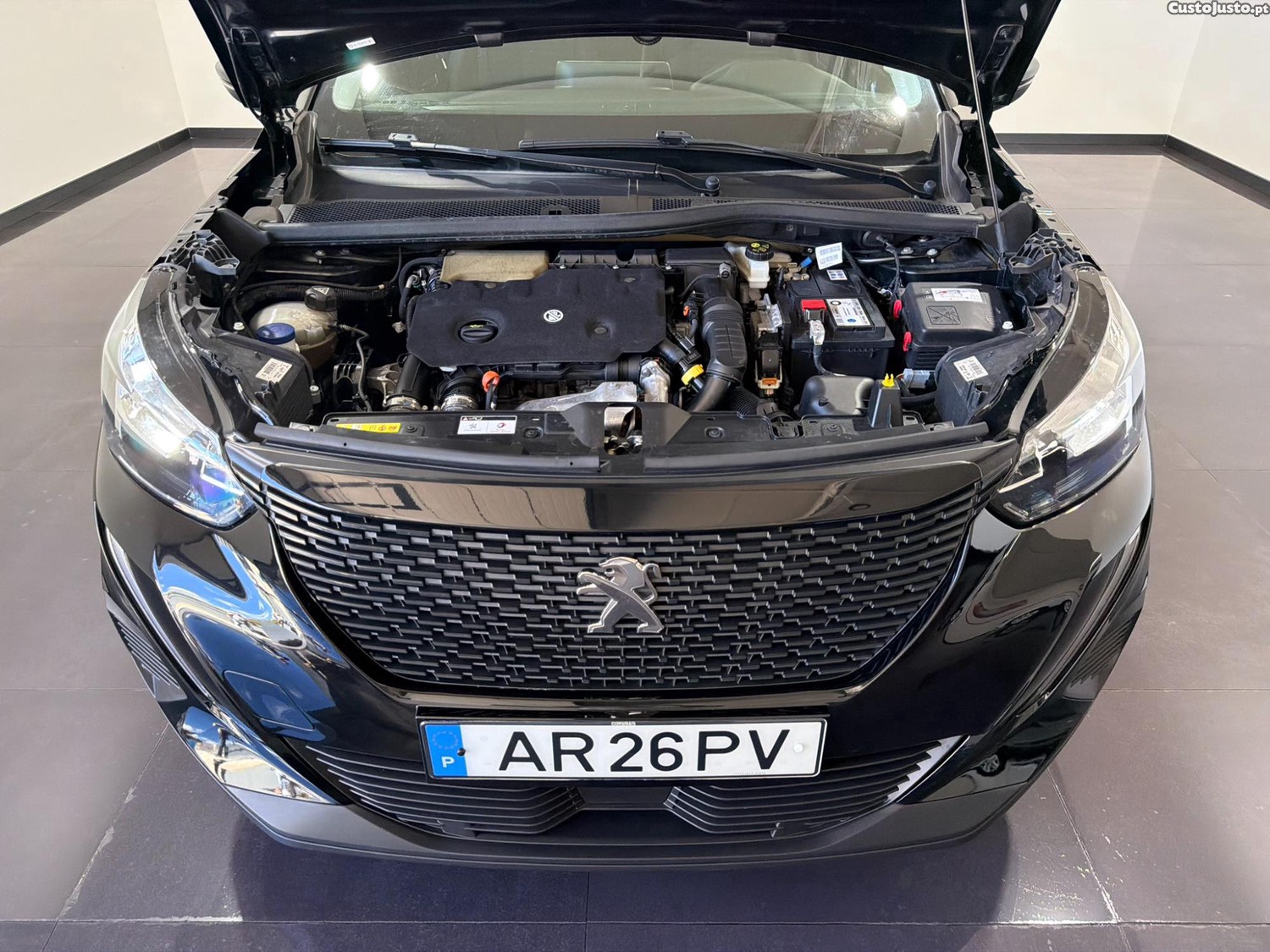 Peugeot 2008 1.5 BLUEHDI ACTIVE PACK 110CV - NACIONAL - 71926 KM — fotografia 3