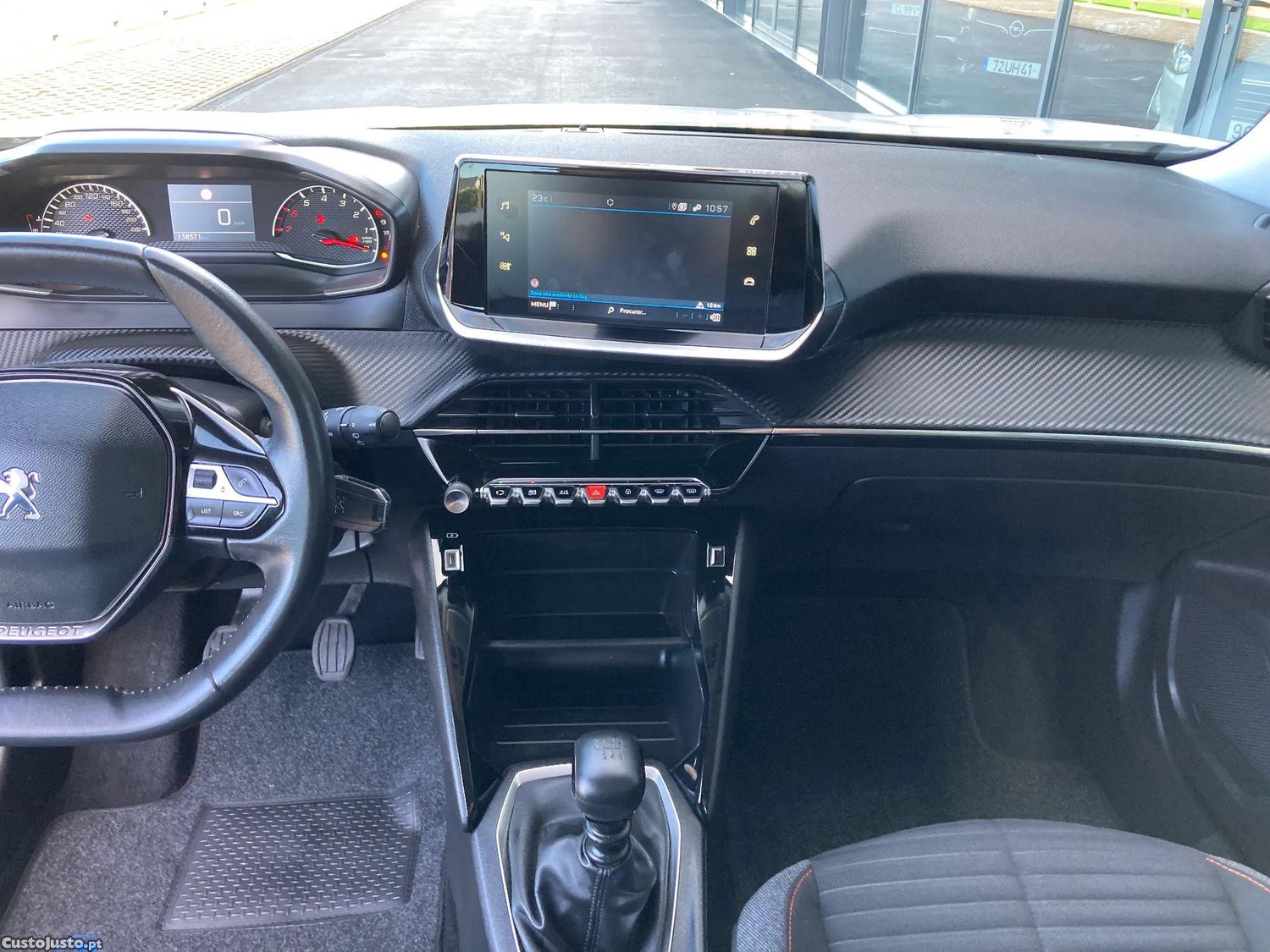 Peugeot 2008 1.5 BlueHDi Active P — fotografia 11