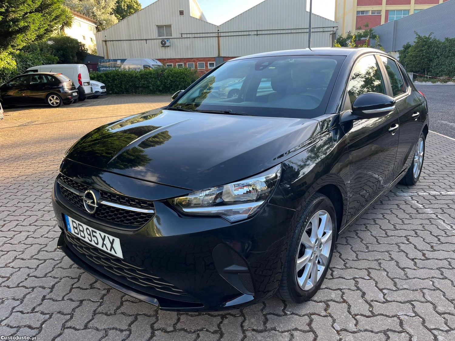 Opel Corsa 1.2 Edition — fotografia 18