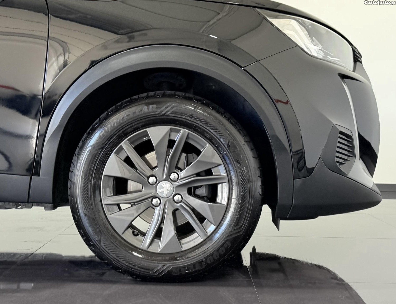 Peugeot 2008 1.5 BLUEHDI ACTIVE PACK 110CV - NACIONAL - 71926 KM — fotografia 4
