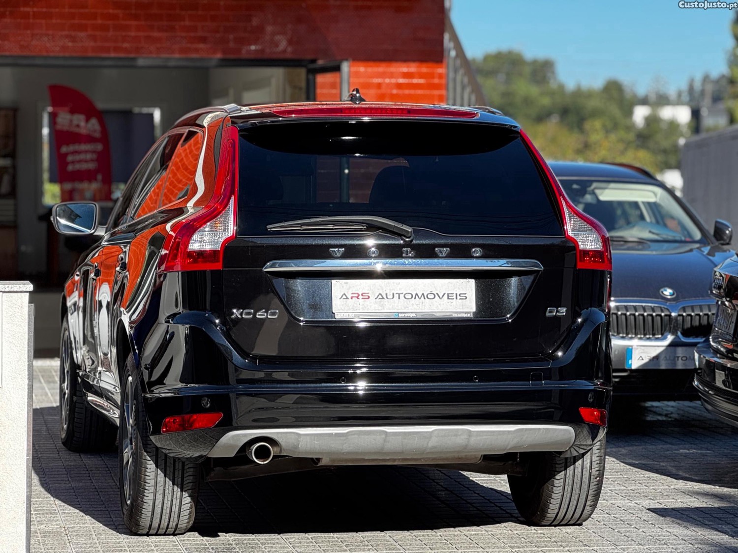Volvo XC60 2.0 D3 VOR - 16 foto 4