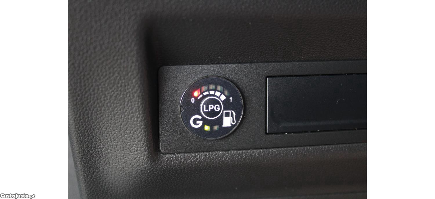 Renault Captur 1.0 TCe Techno Bi-Fuel — fotografia 19