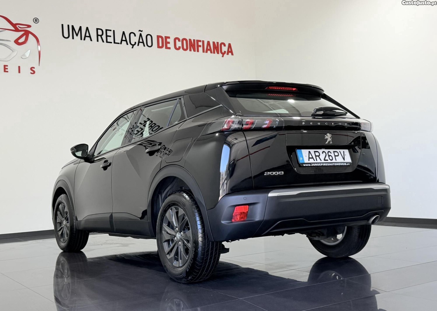 Peugeot 2008 1.5 BLUEHDI ACTIVE PACK 110CV - NACIONAL - 71926 KM — fotografia 24