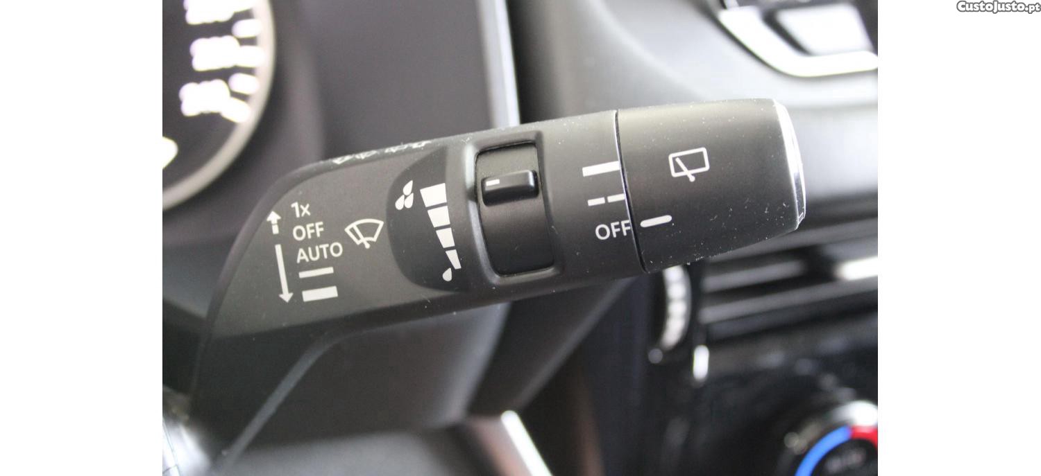Nissan Qashqai Acenta 1.3 DIG-T 140cv Mhev — fotografia 9