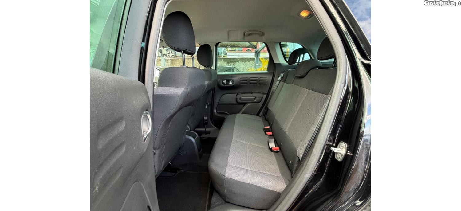 Citroën C3 PureTech Plus 1.2 110cv — fotografia 12