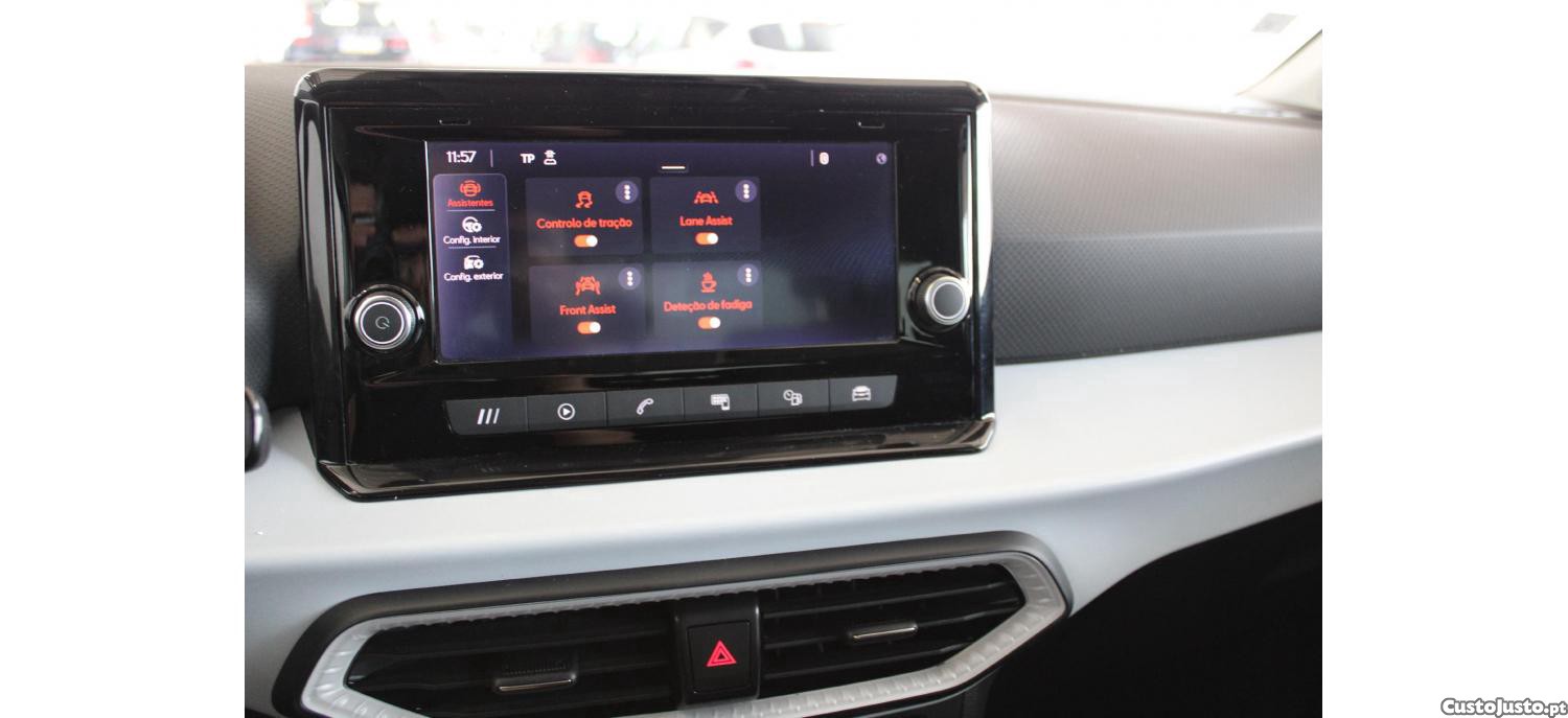 SEAT Ateca 1.0 TSI Style 110cv — fotografia 11