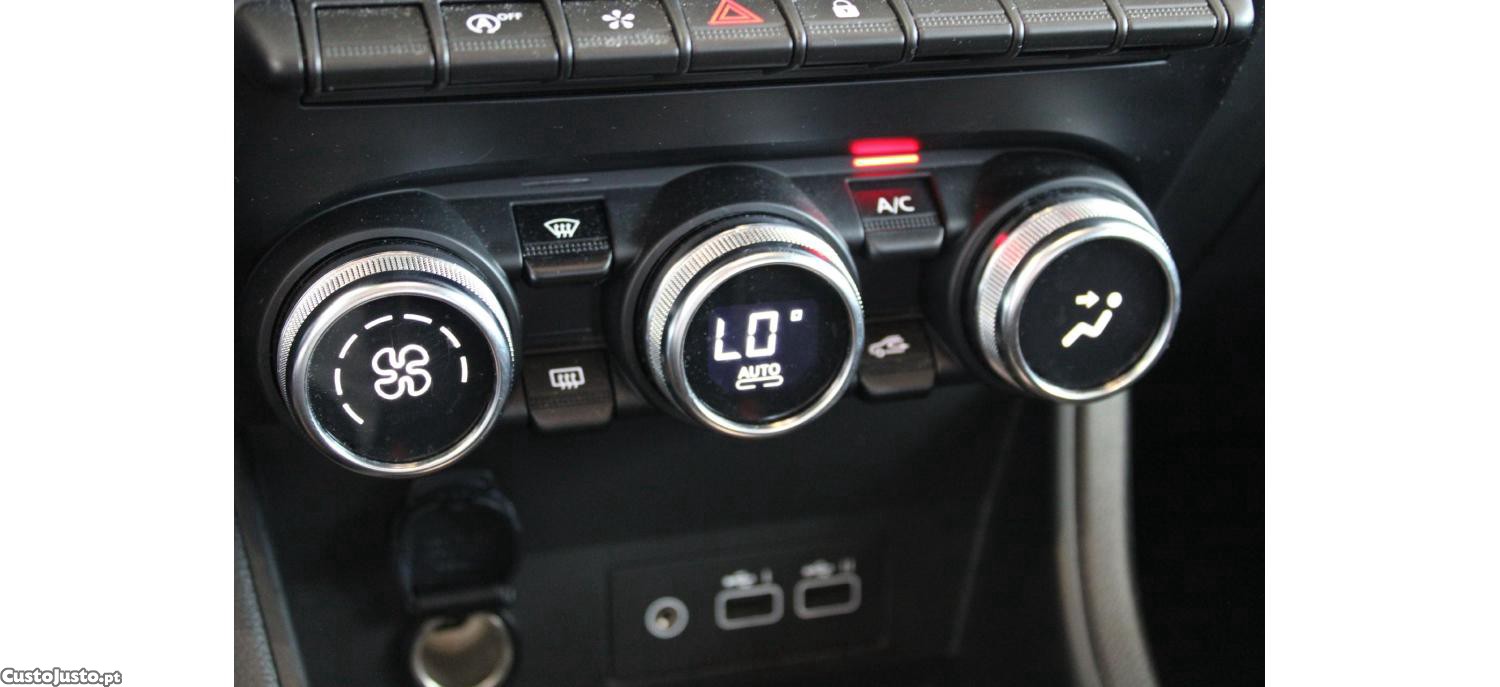 Renault Captur 1.0 TCe Techno Bi-Fuel — fotografia 6