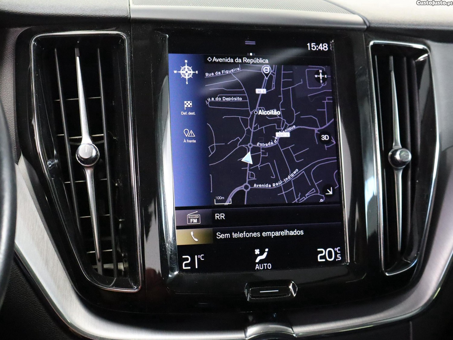 Volvo XC 60 2.0 T6 PHEV Inscription AWD — fotografia 8