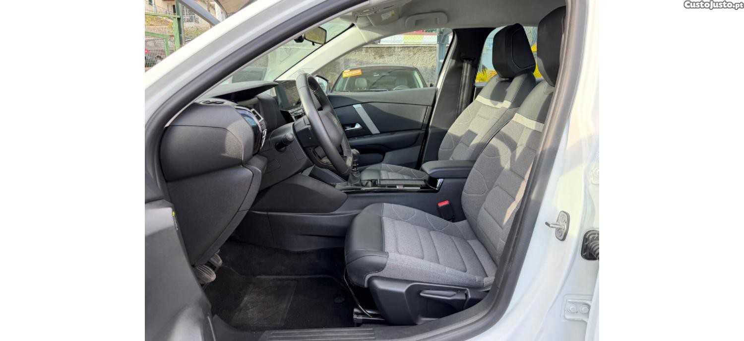 Citroën C4 PureTech Plus 1.2 130cv — fotografia 19