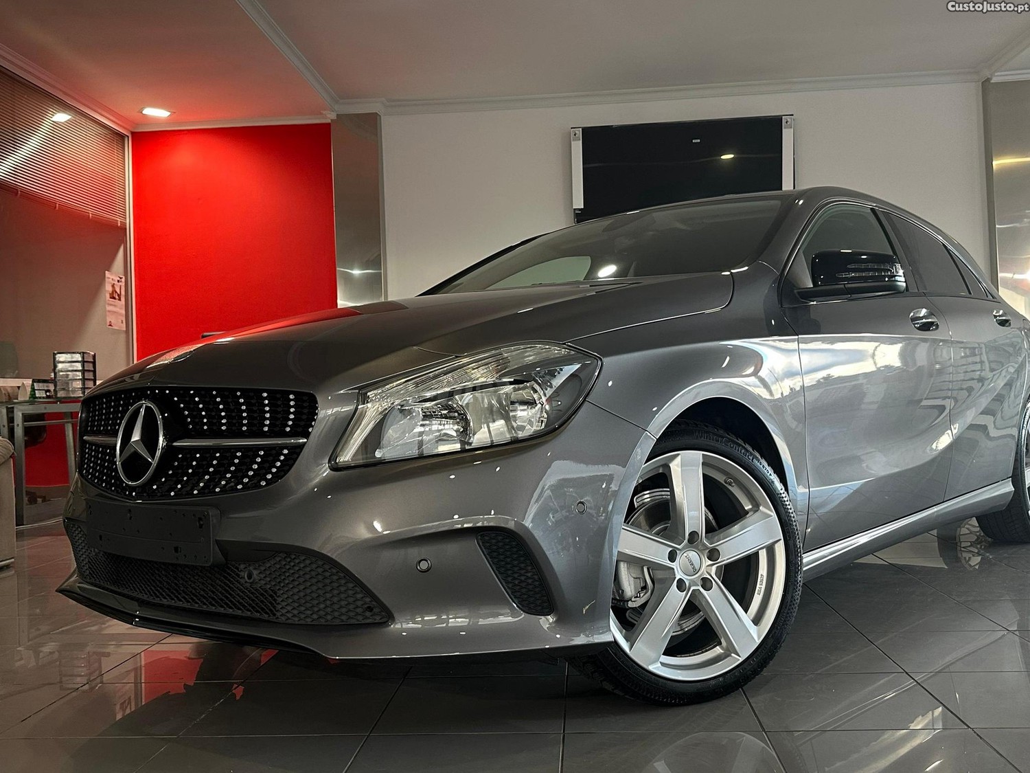 Mercedes-Benz A 180 d Fleet Pack Urban - 17 foto 2
