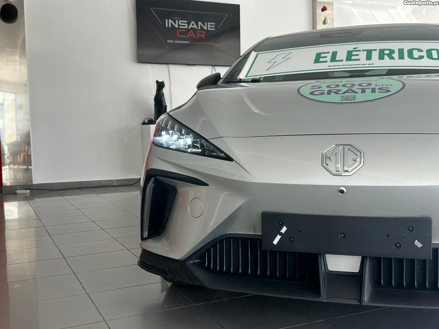 MG  64 kWh Luxury - 24 foto 5