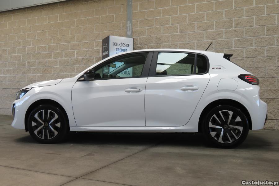 Peugeot e-208 50 kWh SE Style - 25 — photo 2
