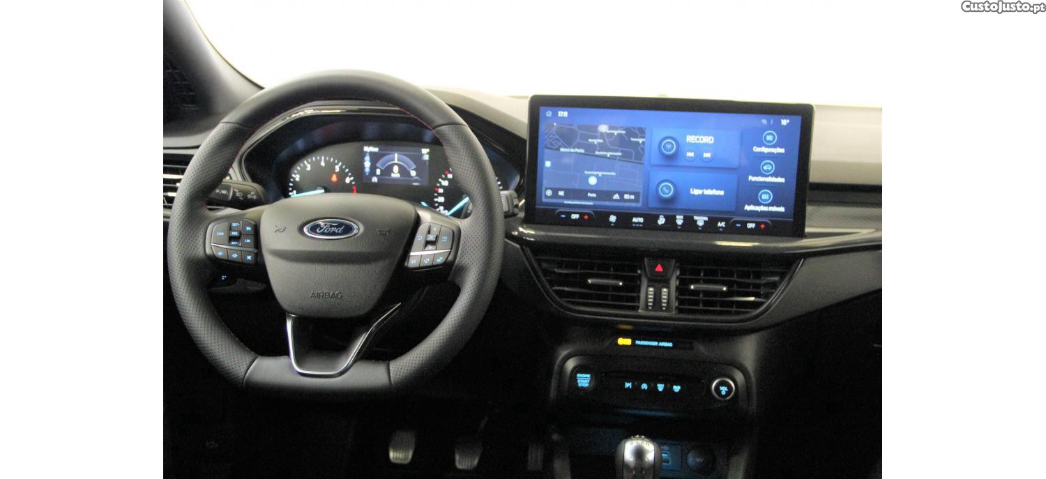 Ford Focus 1.0 EcoBoost 125cv MHEV ST-Line — fotografia 11