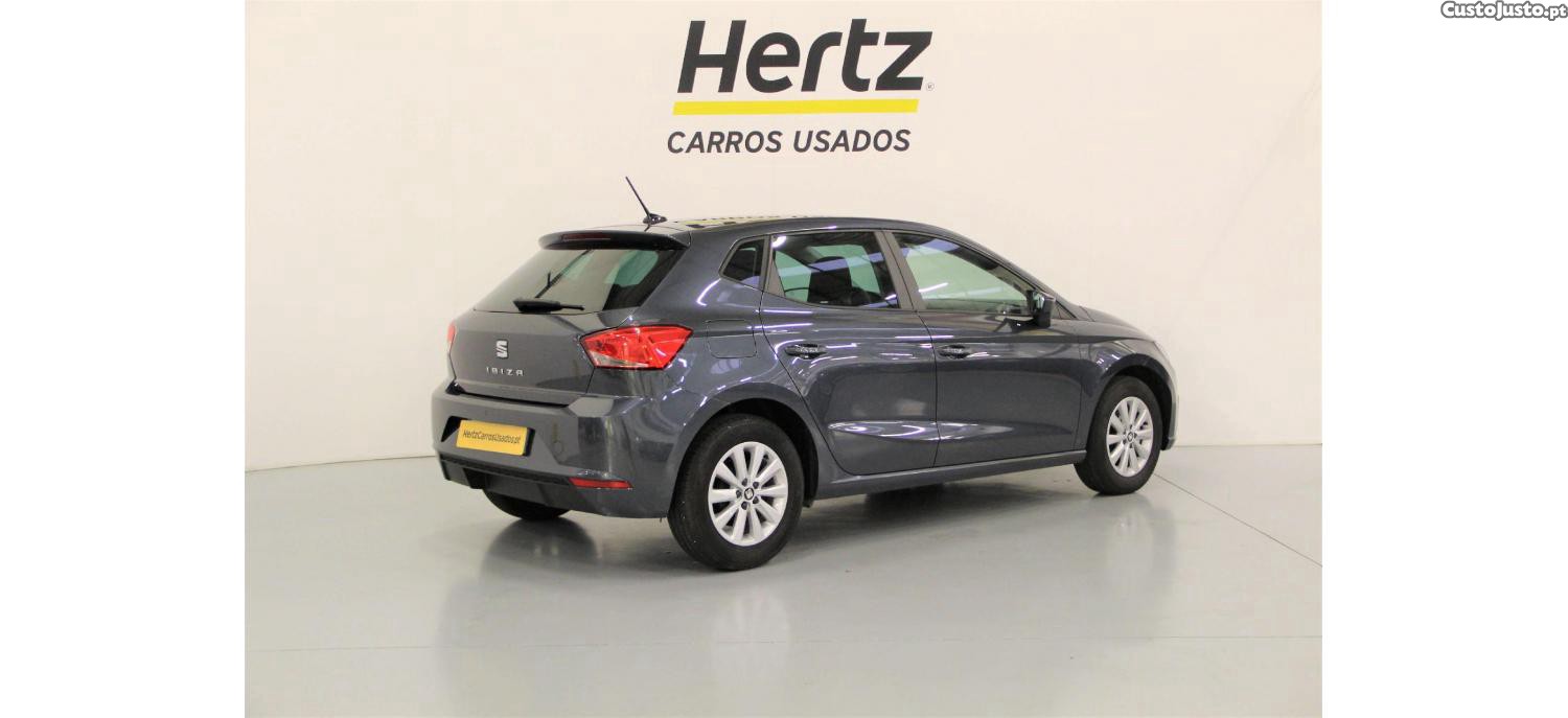 SEAT Ibiza 1.0 TSI Reference 95cv — fotografia 14