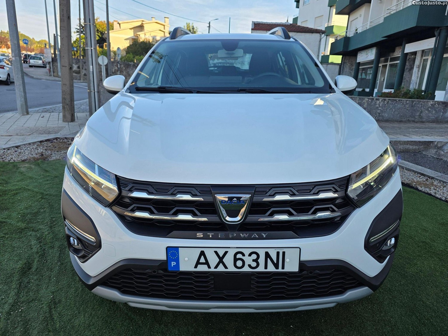 Dacia Sandero 1.0 TCe Comfort CVT - 23 — photo 2