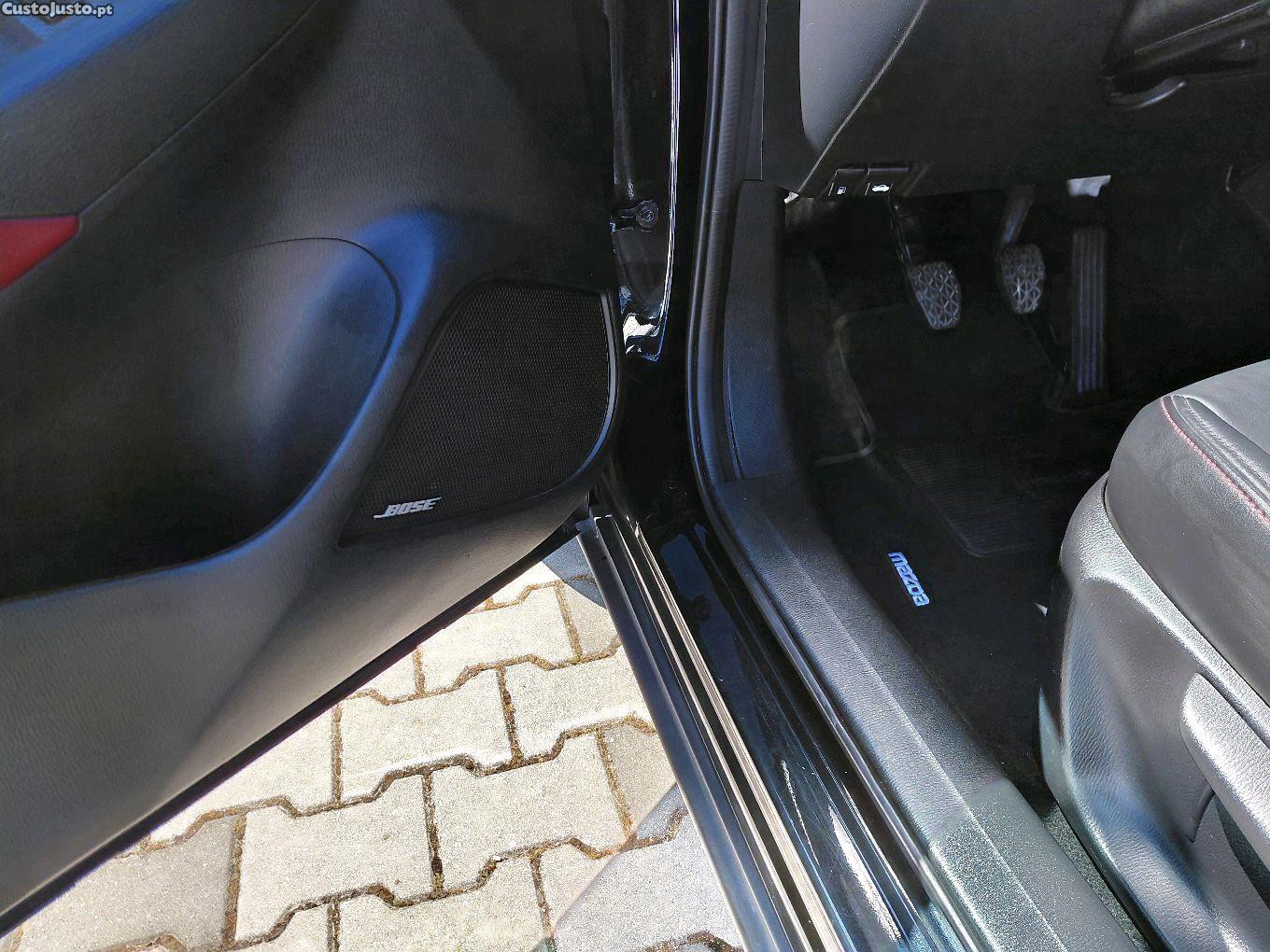 Mazda CX-3 1.5 Sky.Excellence Navi — fotografia 5