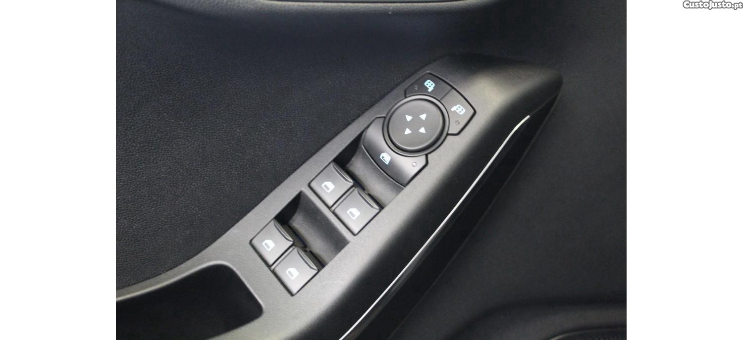 Ford Fiesta 1.0 EcoBoost ST-Line — fotografia 5