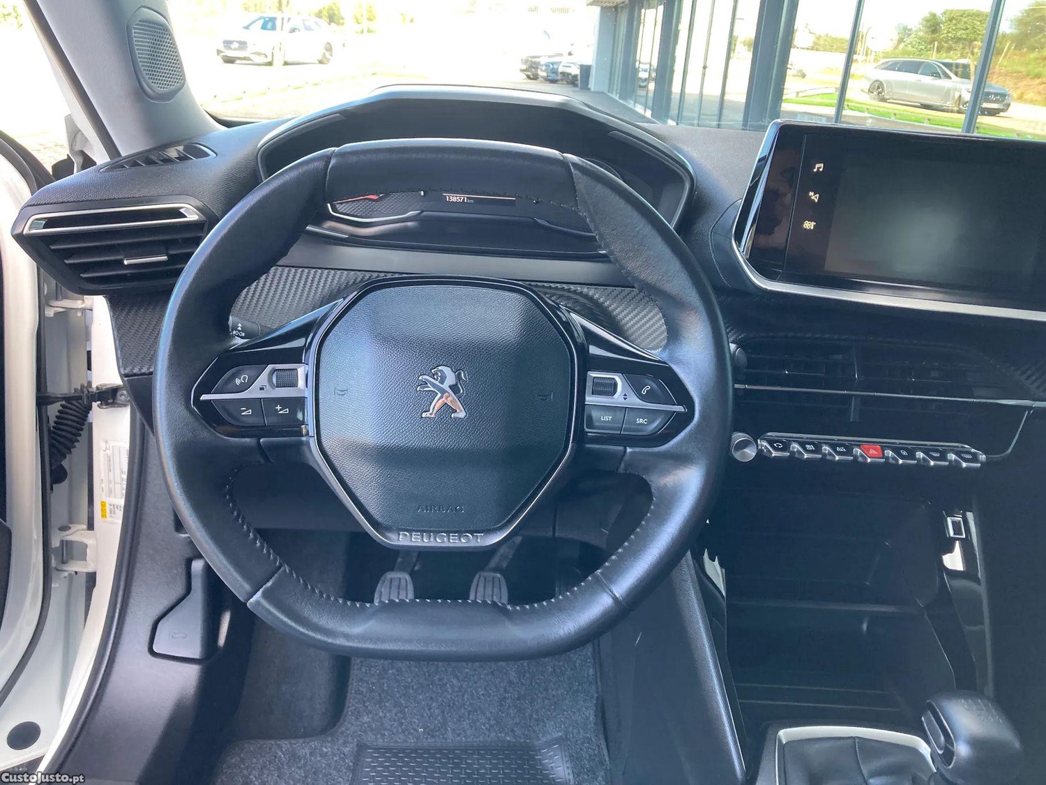 Peugeot 2008 1.5 BlueHDi Active P — fotografia 18