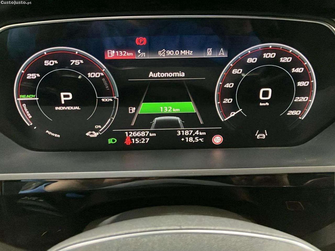 Audi e-tron Sportback 55 quattro S line — fotografia 14