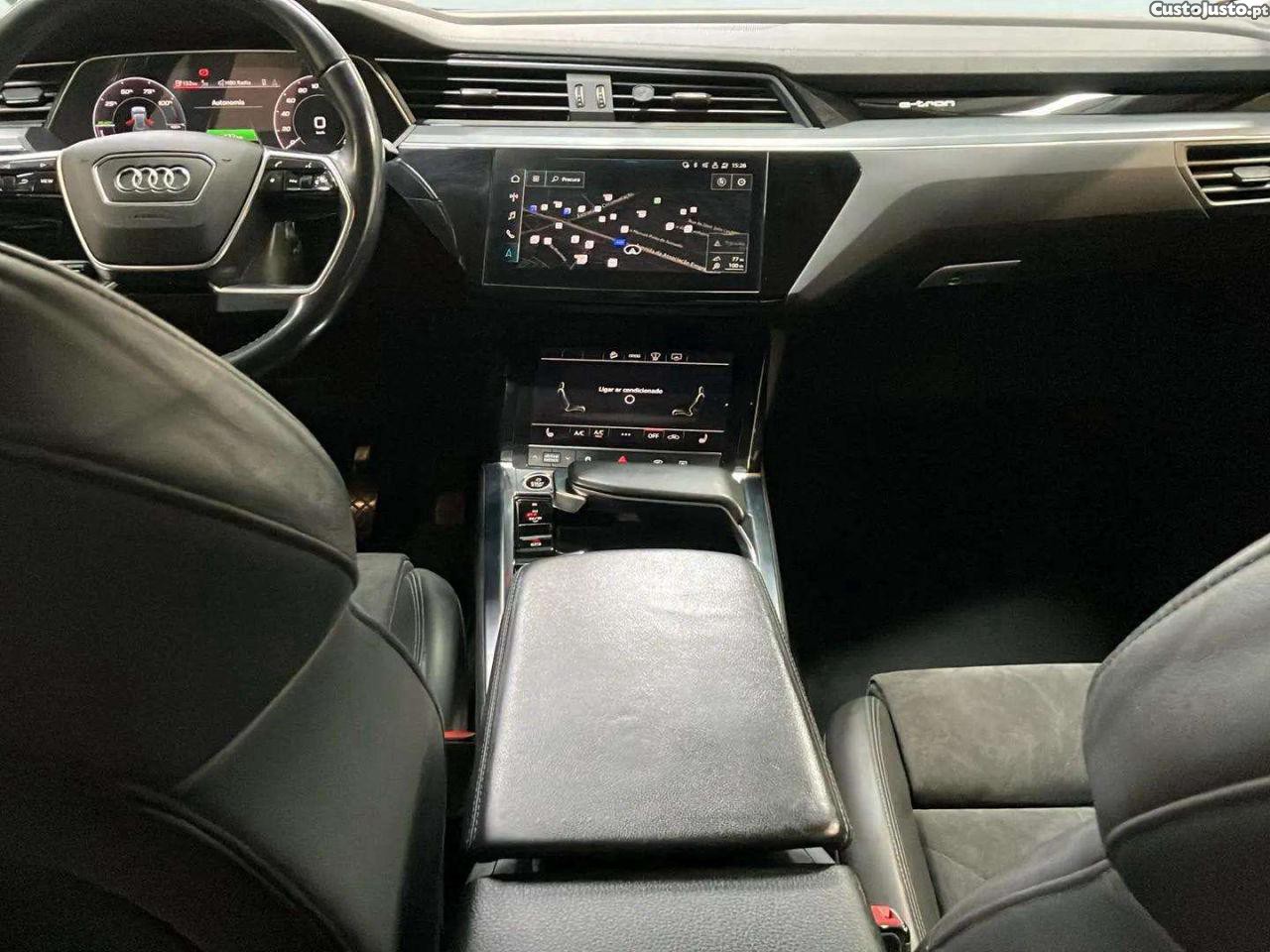 Audi e-tron Sportback 55 quattro S line — fotografia 16