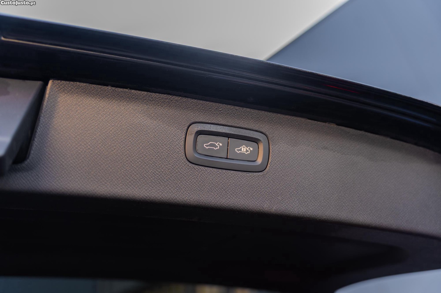 Volvo XC 90 8 AWD Recharge Plus Dark — fotografia 14