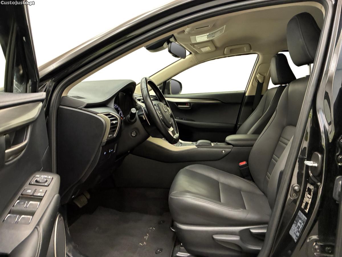 Lexus NX 300h Business Pack 2WD - 21 — photo 3