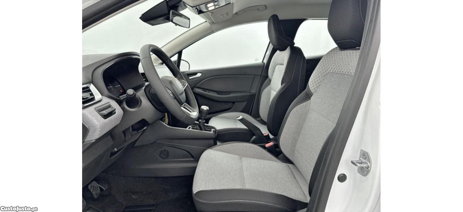 Renault Clio 1.0 Tce Evolution Bi-Fuel — fotografia 8