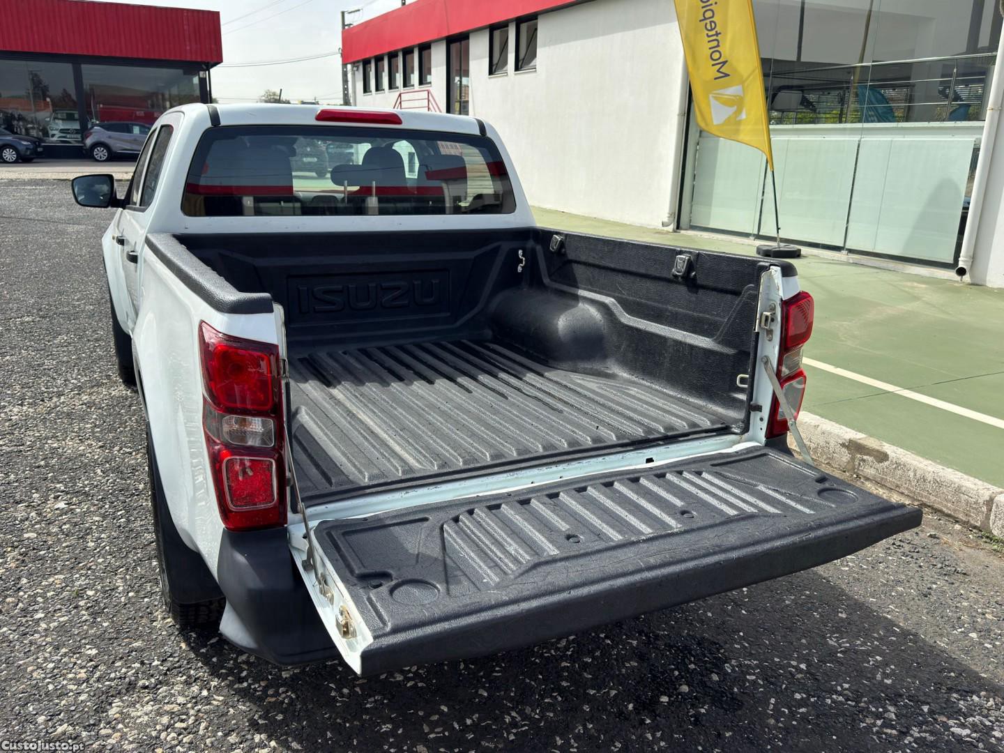 Isuzu D-Max 1.9 Ddi CD 4WD L 164cv — fotografia 22