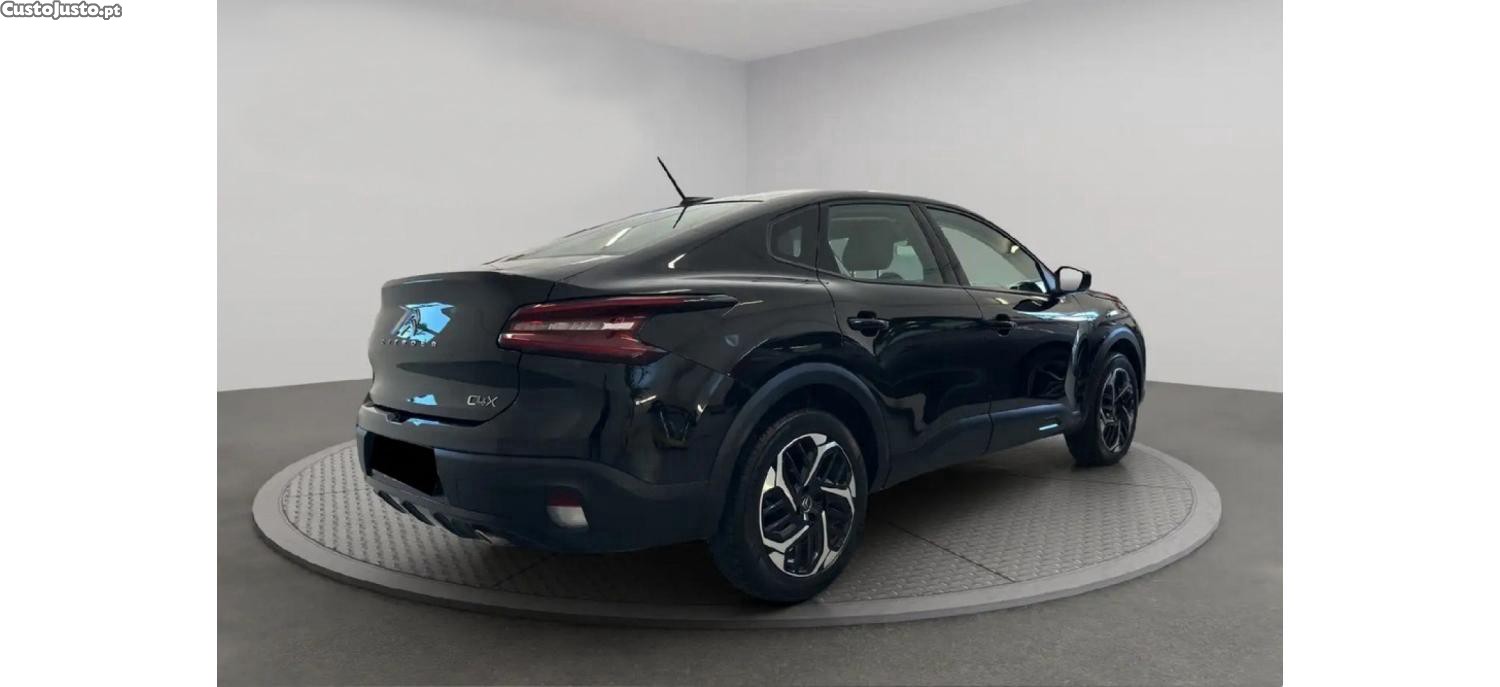 Citroën C4 PureTech Plus 1.2 130cv EAT8 — fotografia 15