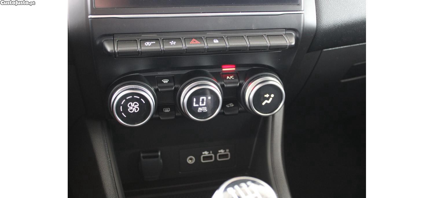 Renault Captur 1.0 TCe Techno Bi-Fuel — fotografia 16