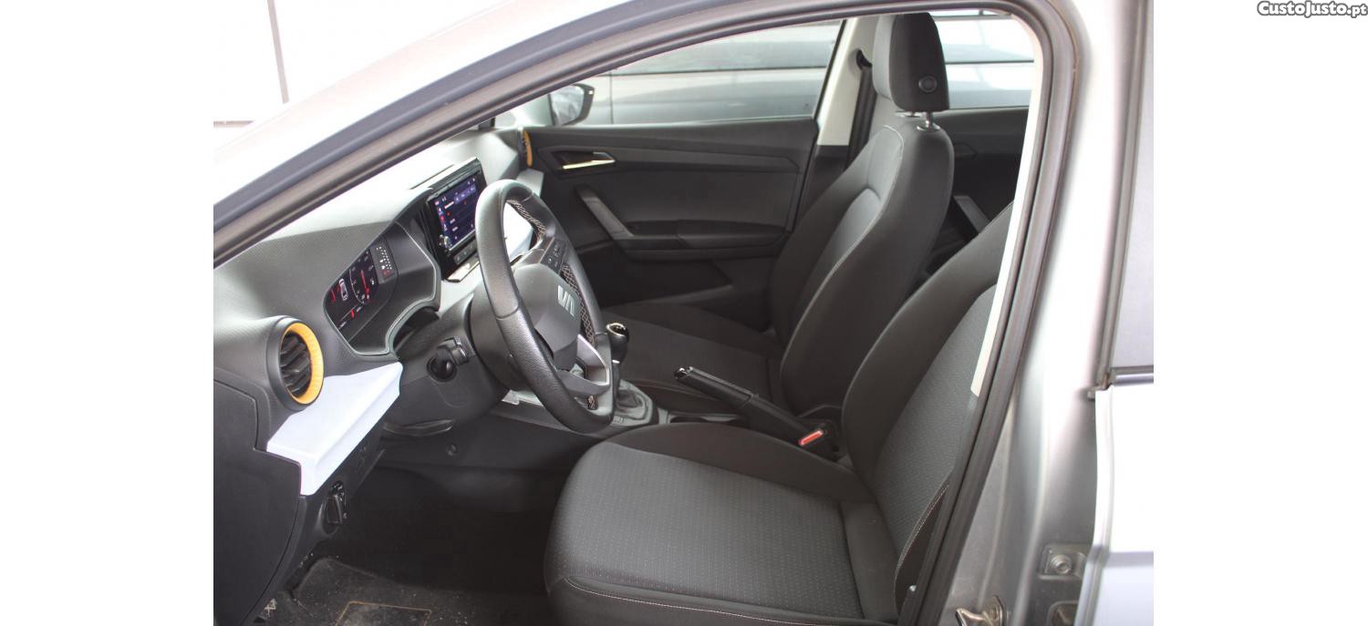 SEAT Ibiza 1.0 TSI Style 95cv — fotografia 17