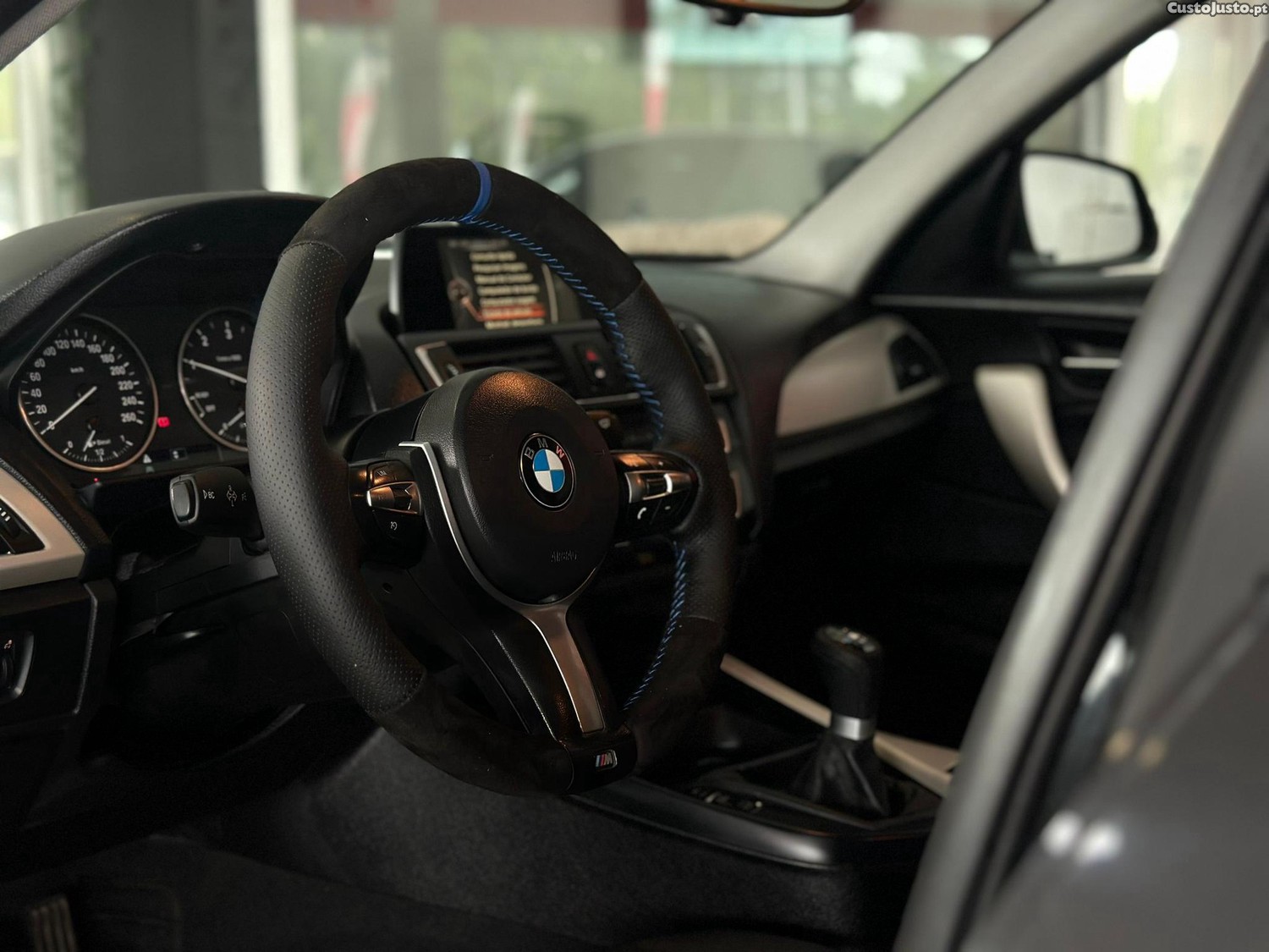 BMW 116 d Pack M — fotografia 16