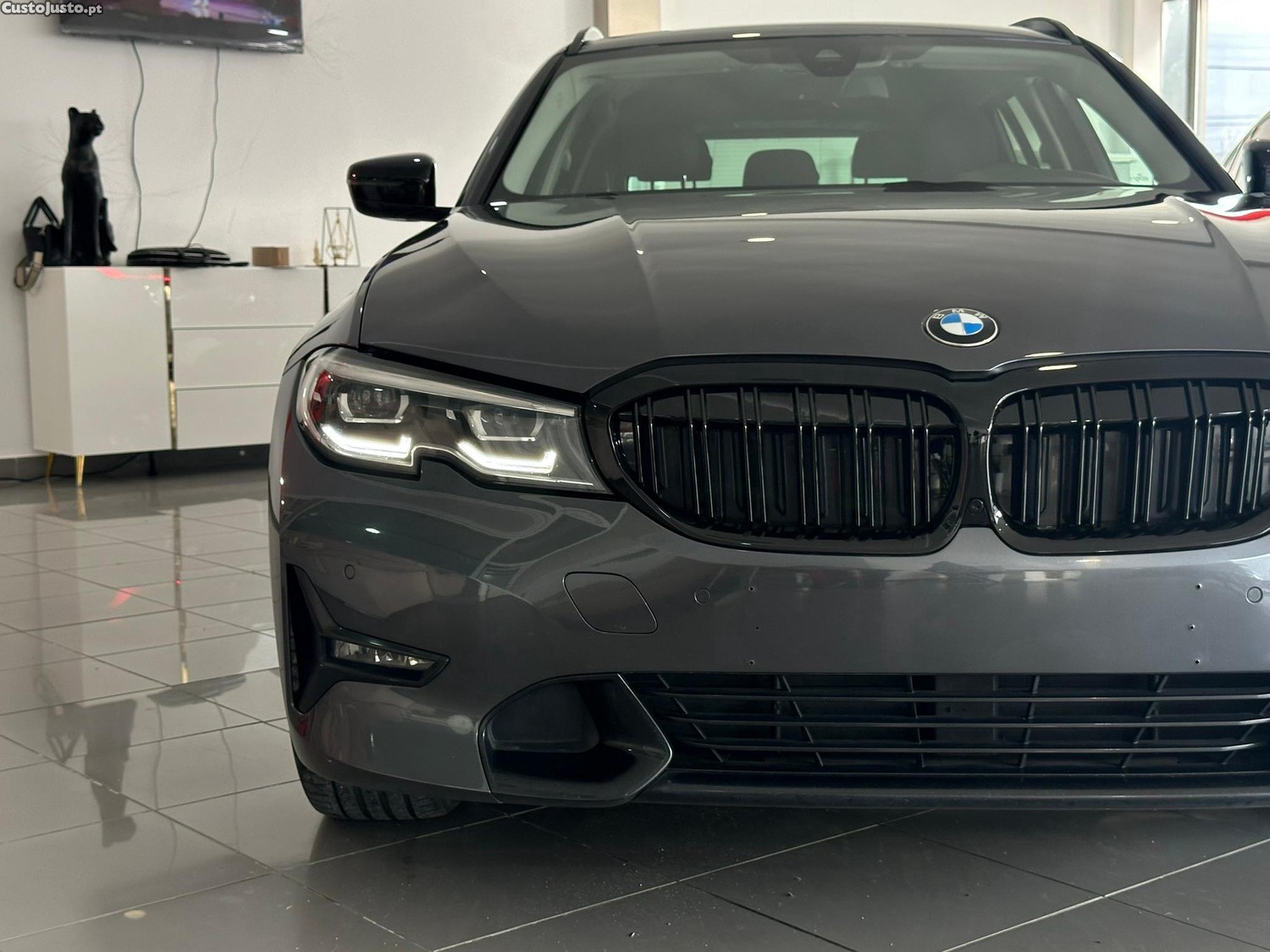 BMW 318 d Touring Line Luxury Auto — fotografia 21
