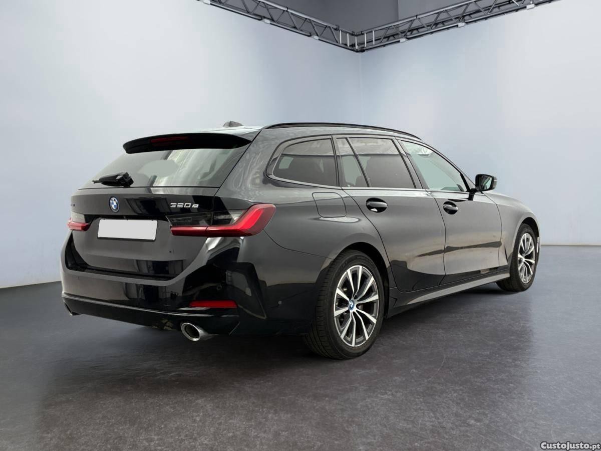 BMW 320 e Touring xDrive Business Design - 23 foto 2